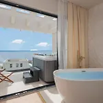 Cozy In With Heated Swimming Pool * Makarska