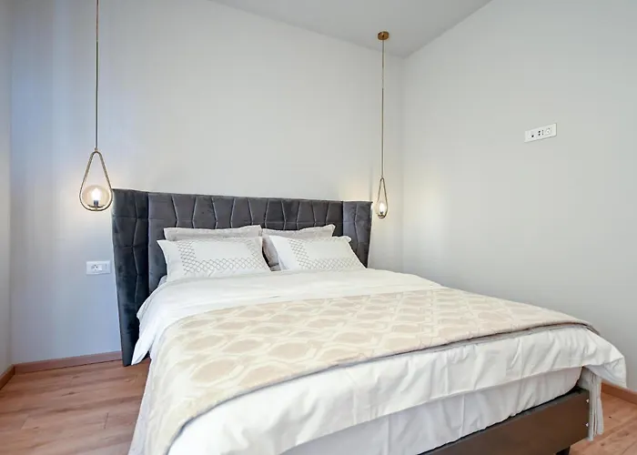 3 Bedroom Beautiful In *