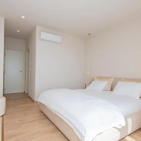 펜션 3 Bedroom Beautiful In *