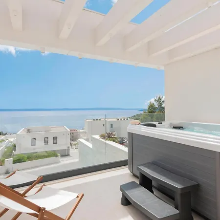 3 Bedroom Beautiful In Σπίτι διακοπών Μακάρσκα