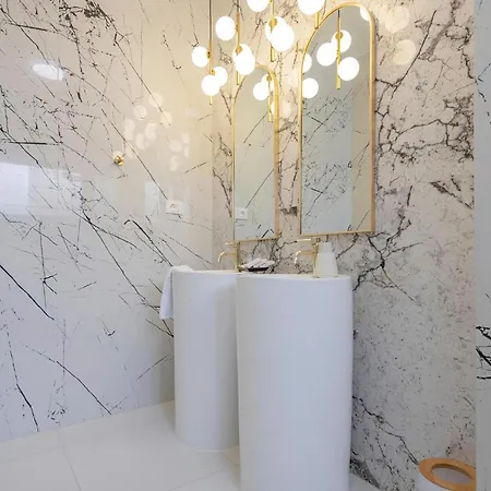 3 Bedroom Beautiful In *