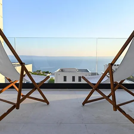 Сasa de vacaciones Cozy In With Heated Swimming Pool Makarska
