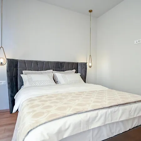 3 Bedroom Beautiful In *