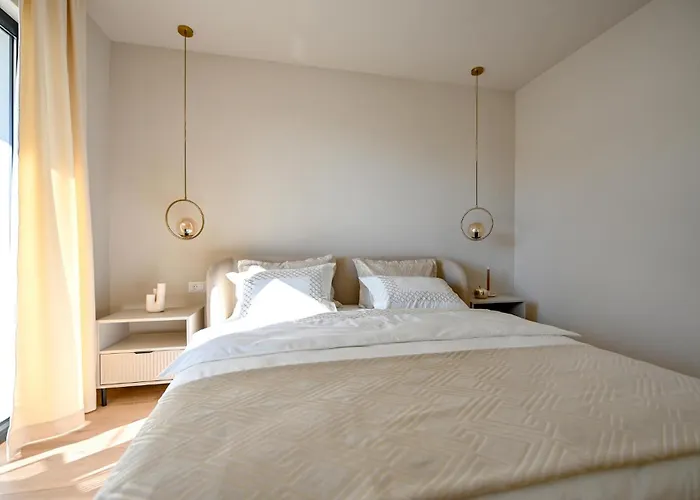 Holiday home 3 Bedroom Beautiful In