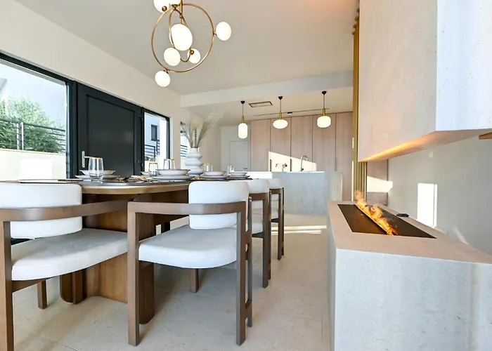 3 Bedroom Beautiful In *